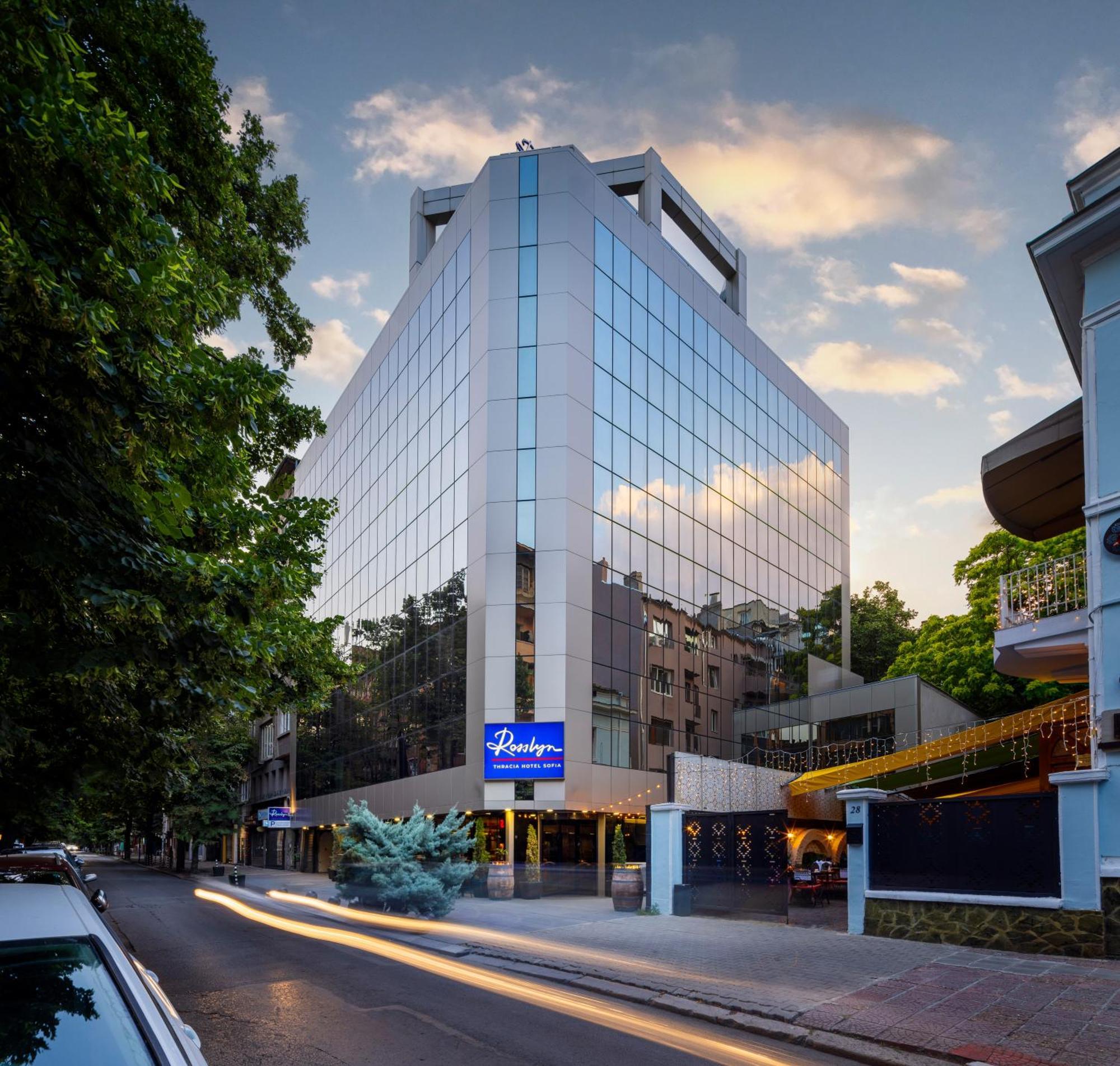 Rosslyn Thracia Hotel Sofia Exterior photo
